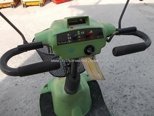 รถไฟฟ้า 3 ล้อ KUBOTA ED-37P รหัสสินค้า : 80802648 Line ID: nihonmono หรือเพิ่มเติมไดที่ www.nihonmono.com รถไฟฟ้า 3 ล้อ KUBOTA ED-37P รหัสสินค้า : 80802648 Line ID: nihonmono หรือเพิ่มเติมไดที่ www.nihonmono.com