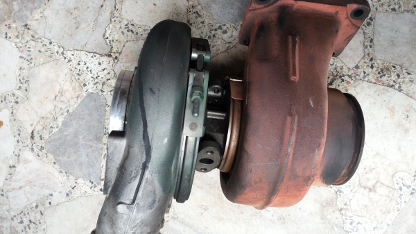 ขายเทอร์โบ volvo holset hx55 สวยๆ 18,500 สภาพสวย