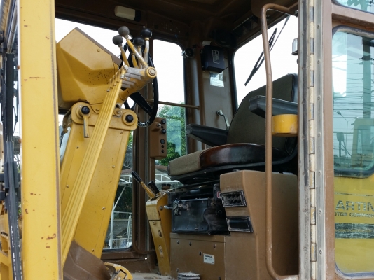 มาใหม่ !! พึ่งถึงไทยรถเกรด Caterpillar 140G นำเข้าจาก USA แท้ 1000\% Serial สูง 72V13xxx สภาพสวย ไม่เคยใช้งานในไทย