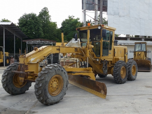 มาใหม่ !! พึ่งถึงไทยรถเกรด Caterpillar 140G นำเข้าจาก USA แท้ 1000\% Serial สูง 72V13xxx สภาพสวย ไม่เคยใช้งานในไทย