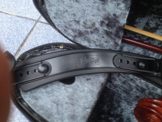 ไวโอลินยุโรป NASHVILLE SV100 เก่าเก็บ50ปีสภาพยังใหม่ๆอุปกรณ์ครบยกกล่อง