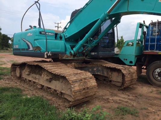 รถขุด SK200-8 เล่มทะเบียน 5600 ชม. รถสวยมาก เต็ม