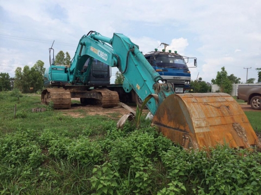 รถขุด SK200-8 เล่มทะเบียน 5600 ชม. รถสวยมาก เต็ม