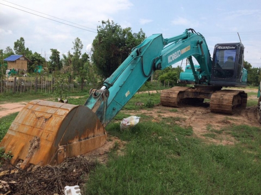 รถขุด SK200-8 เล่มทะเบียน 5600 ชม. รถสวยมาก เต็ม