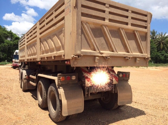 18 ล้อ เทเลอร์ดั้ม 320 แรงHino FM2PKPA  ปี 2549 รถสวยมาก ใช้น้อย 250000 กม.