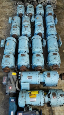 Sale>>มอเตอร์เกียร์ DODGE APG. Made in USA. 1 HP. 380 v. อัตราทด 1:11 สภาพสวย พร้อมใช้