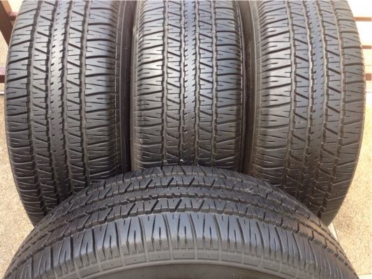 ยาง Maxxis 245 70 16 ปลายปี11 ดอกเยอะ ไม่มีปะ ยาง Maxxis 245 70 16 ปลายปี11 ดอกเยอะ ไม่มีปะ