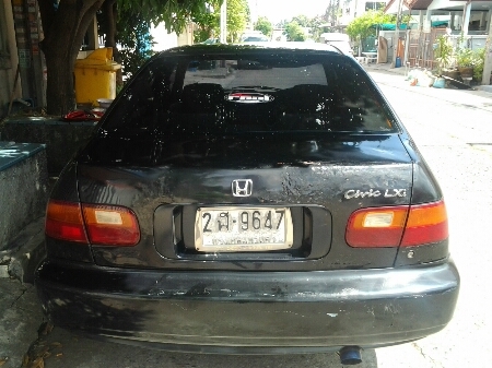 ขายรถยนต์ ปี95 ฮอนด้า ซีวิค รุ่นเตารีด เครื่อง1600cc.หัวฉีด เกียร์ธรรมดา พวงมาลัยเพาเวอร์ แอร์เย็น ภายในดี เครื่องดี ช่วงล่างดี ขายถูกๆ