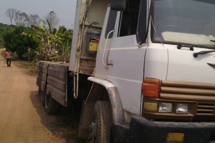 สิบล้อทูอินวัน F17เครื่อง195สองเพลาพร้อมสโลว์ดั๊มได้เป็นเทนเล่อก็ได้เอกสารพรอ้ม 585000