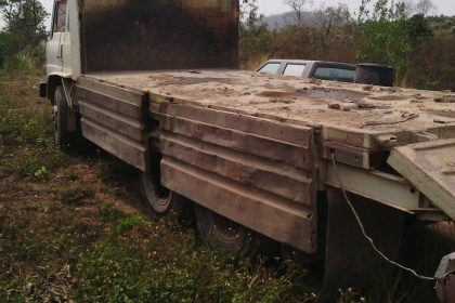 สิบล้อทูอินวัน F17เครื่อง195สองเพลาพร้อมสโลว์ดั๊มได้เป็นเทนเล่อก็ได้เอกสารพรอ้ม 585000