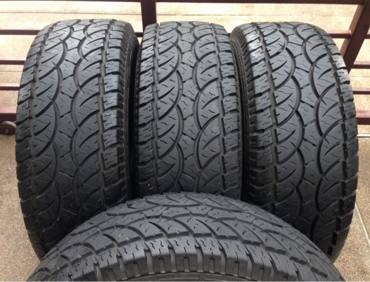 ยาง All Deestone 31 10.5 R15 ปี11 ดอกเต็มๆ ใช้กันยาวๆ ไม่มีปะ
