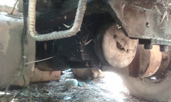 ขายรถเกรด 2 คัน CAT กับ KOMATSU เอกสารอินวอยทั้ง 2 คันราคา 350000