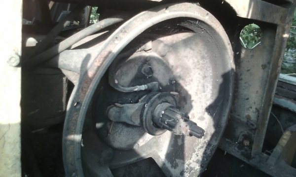 ขายรถเกรด 2 คัน CAT กับ KOMATSU เอกสารอินวอยทั้ง 2 คันราคา 350000