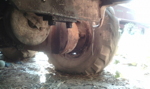 ขายรถเกรด 2 คัน CAT กับ KOMATSU เอกสารอินวอยทั้ง 2 คันราคา 350000