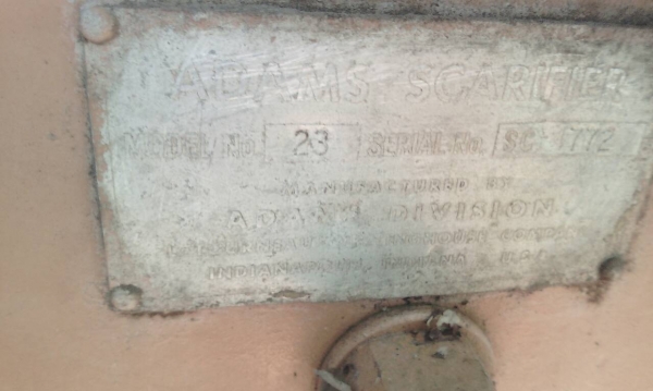 ขายรถเกรด 2 คัน CAT กับ KOMATSU เอกสารอินวอยทั้ง 2 คันราคา 350000