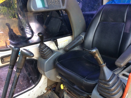 ขาย Kobelco SK120 MARK5 ราคา 760,000 บาท เบอร์ติดต่อ 086-4633729,0864633705,086-4631102