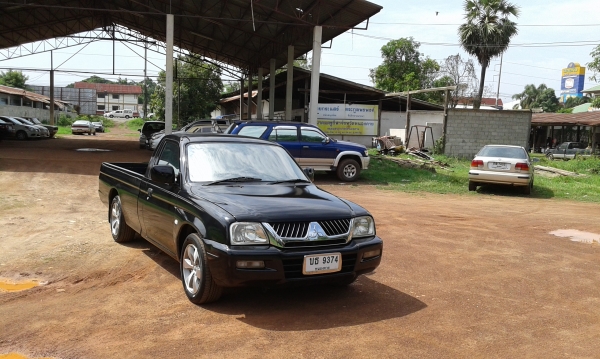 ขายรถกระบะตอนเดียวมิตซูมิชิ สตาด้า ปี 2547 เครื่อง 2.5 ดีเซลเพาเวอร์ เครื่องดีเดิมแน่น