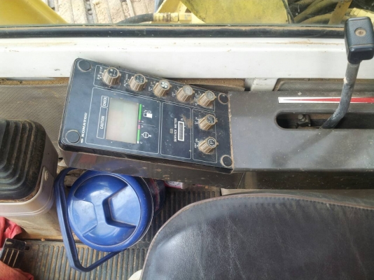 ขาย KOMATSU PC90 เก่านอก ราคา 700,000 บาท