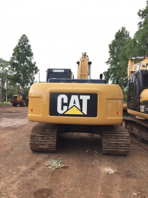 ขายรถแบคโฮ CAT 320 D เอกสารเล่มทะเบียน ไมล์ 8087 ชม.ราคา 2800000