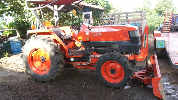 ขายคูโบต๊า4508แรงรถใช้งานได้ดีระบบไฮก็ไม่มีปันหาความร้อนปกติ