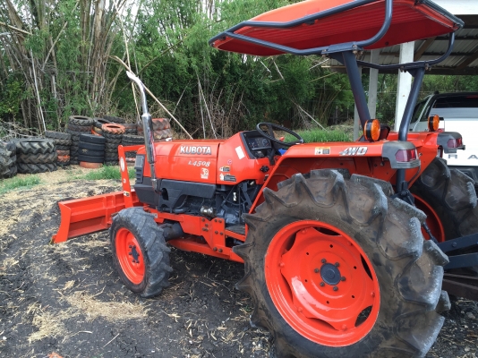 จัดมาให้  L4508 ใบดันหน้า เก็บงานให้ใหม่หมด พร้อมลุยงานได้ทันที