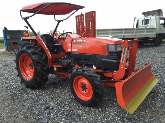 จัดมาให้  L4508 ใบดันหน้า เก็บงานให้ใหม่หมด พร้อมลุยงานได้ทันที