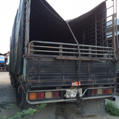 ขายด่วน isuzu หกล้อ 175