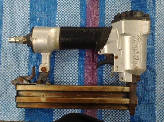 ขายแล้วครับตัวยิงตะปูมากีตา