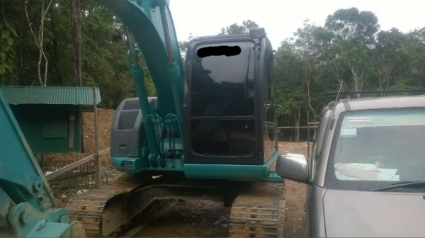 ขายรถแบคโฮ KOBELCO 135-6 ราคา 1000000