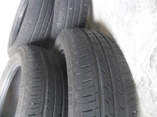 ยาง BRIDGESTONE 165/65R14ปี12 สวยๆ 4 เส้น ราคา 1800 บาท ยาง BRIDGESTONE 165/65R14ปี12 สวยๆ 4 เส้น ราคา 1800 บาท