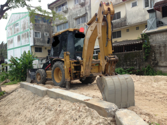 ขายรถตักหน้าขุดหลัง CAT 424 D เอกสารเล่มทะเบียน ราคา 950000