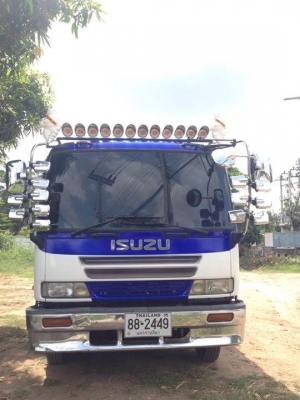 Isuzu