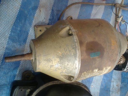 หินเจียรตัวเล็กยามาบิชิ หินเจียรตัวเล็กยามาบิชิ