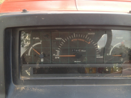 ขายกันถูกๆด่วน M5000SUผานหน้า หลัง โรตารี่ เอาไปลุยได้เลยคับ อยู่ สุรินทร์