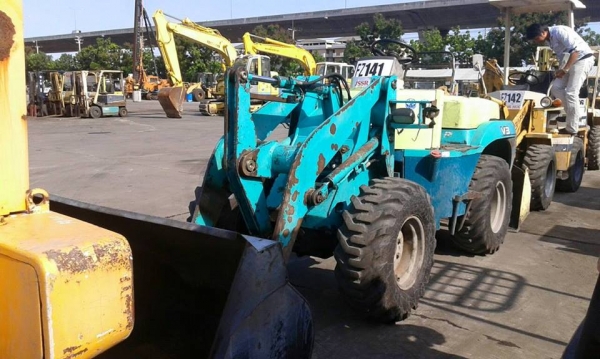 ํรถตัก YANMAR V3 SERIES 5