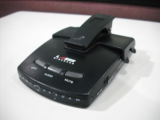 เครื่องเตือนการตรวจจับความเร็ว UNIDEN Model LRD2100W