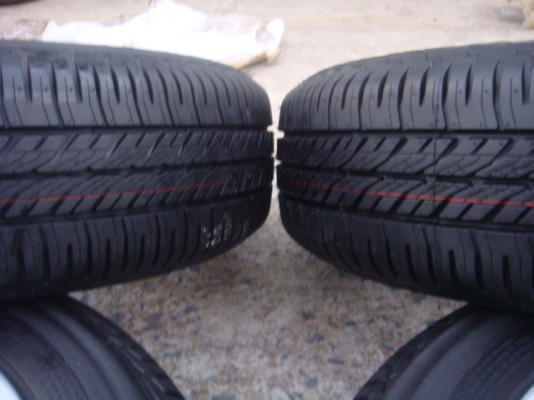 ขายล้อแม็กซ์ HONDA JAZZ พร้อมยาง ป้ายแดงคับ