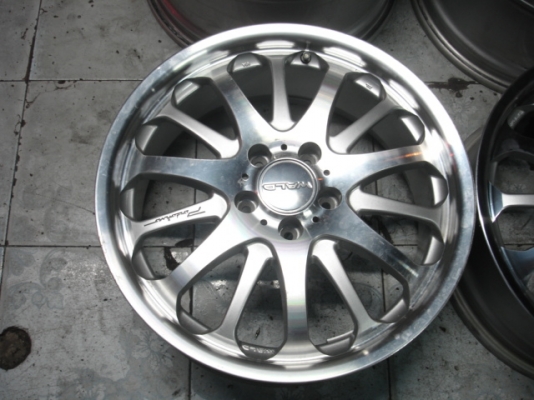 ล้อWALDเเท้เเนวVIPขอบ18หน้า7หลัง8 et38 5รู114.3 ล้อWALDเเท้เเนวVIPขอบ18หน้า7หลัง8 et38 5รู114.3