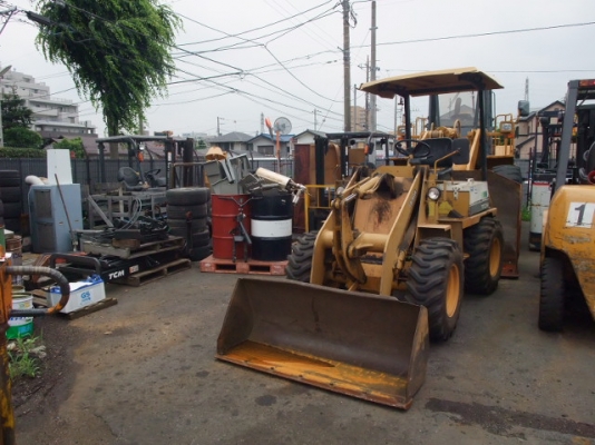 ขายรถตักล้อยาง TCM 808 พร้อมใช้งาน