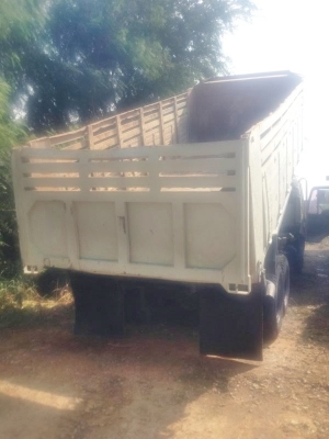 HINO  FM3H 195 ดั้ม  เล่มทะเบียนพร้อมโอนค่ะ