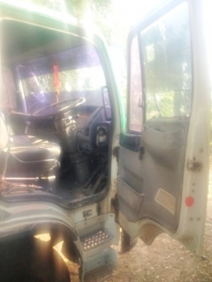 HINO  FM3H 195 ดั้ม  เล่มทะเบียนพร้อมโอนค่ะ