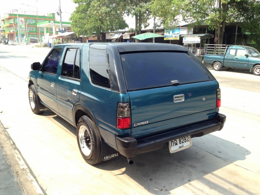 ขายรถ isuzu cameo ปี 94 รถสวยไม่มีชนหนัก