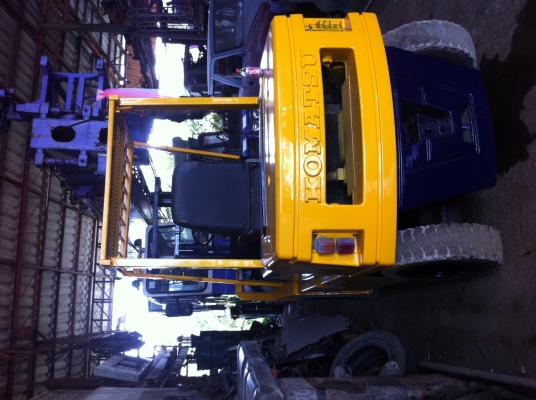 ขาย komatsu 5ตันสวยๆ รถไม่ค่อยได้ใช้งาน