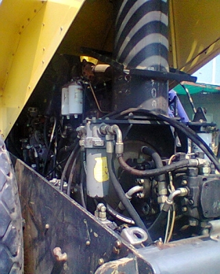 ขายด่วน..รถบด VIBROMAX  V211 PW-2 สภาพใหม่ พร้อมใช้งาน มีทะเบียนครบ.