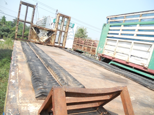 ขายด่วนรถเทรลเลอร์ขึ้นรถเกี่ยว