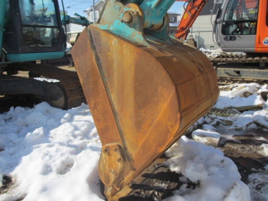 New Stock from Japan Kobelco SK200-6ES YN10-38860 ปี 2005 5192 ชั่วโมง สวยและไม่แพง