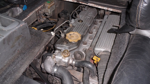 ขายรถตู้ THAIRUNG  ดีเซล 2500 CC. Terbo  113 แรงม้า พวงมาลัยเพาเวอร์