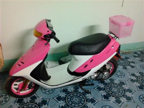 ขาย HONDA DIO AF 27  สีหวาน ๆ ส่งได้ครับ 7000 รวมส่ง