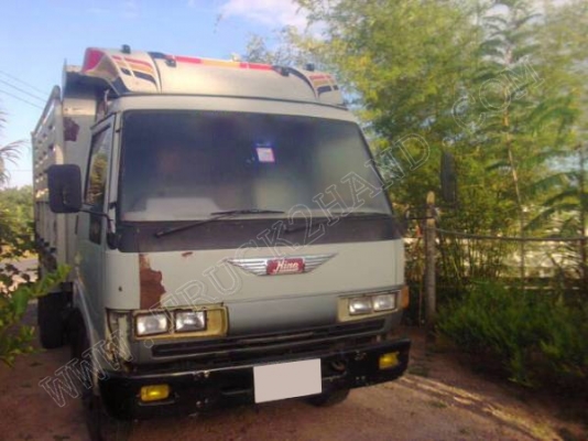 รถบรรทุก 6 ล้อ ยี่ห้อ HINO รุ่น FC 120 แรงม้า