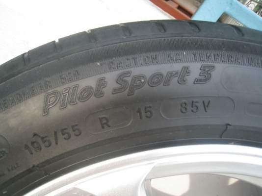 ขายล้อแม็ก LENSO BLITZ 15"x7" et 38 4/100,114 + ยางปี 09,10 (081-3747940)